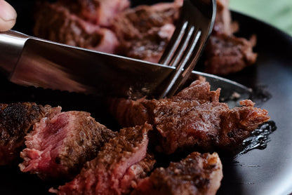 Elite Set of 8 Steak Knives - Cream