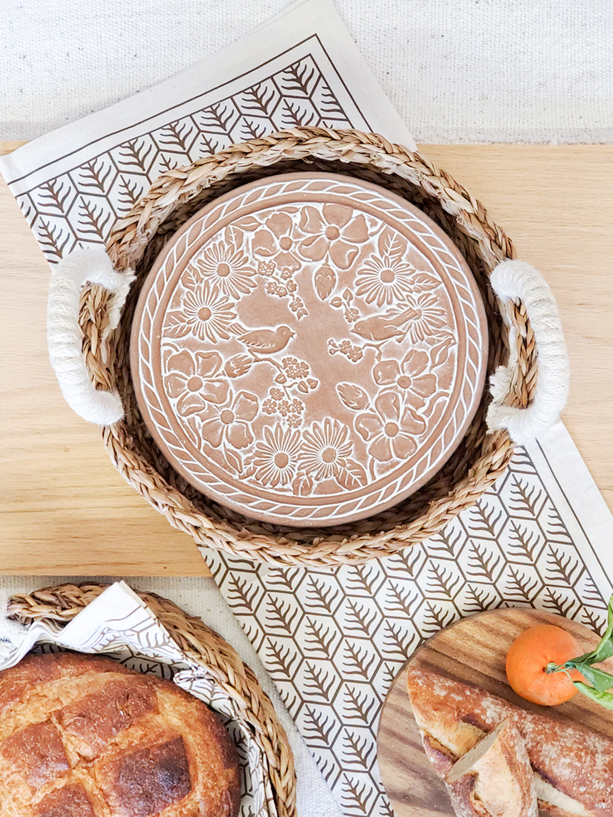 Bread Warmer & Basket Gift Set with Tea Towel - Garden Round